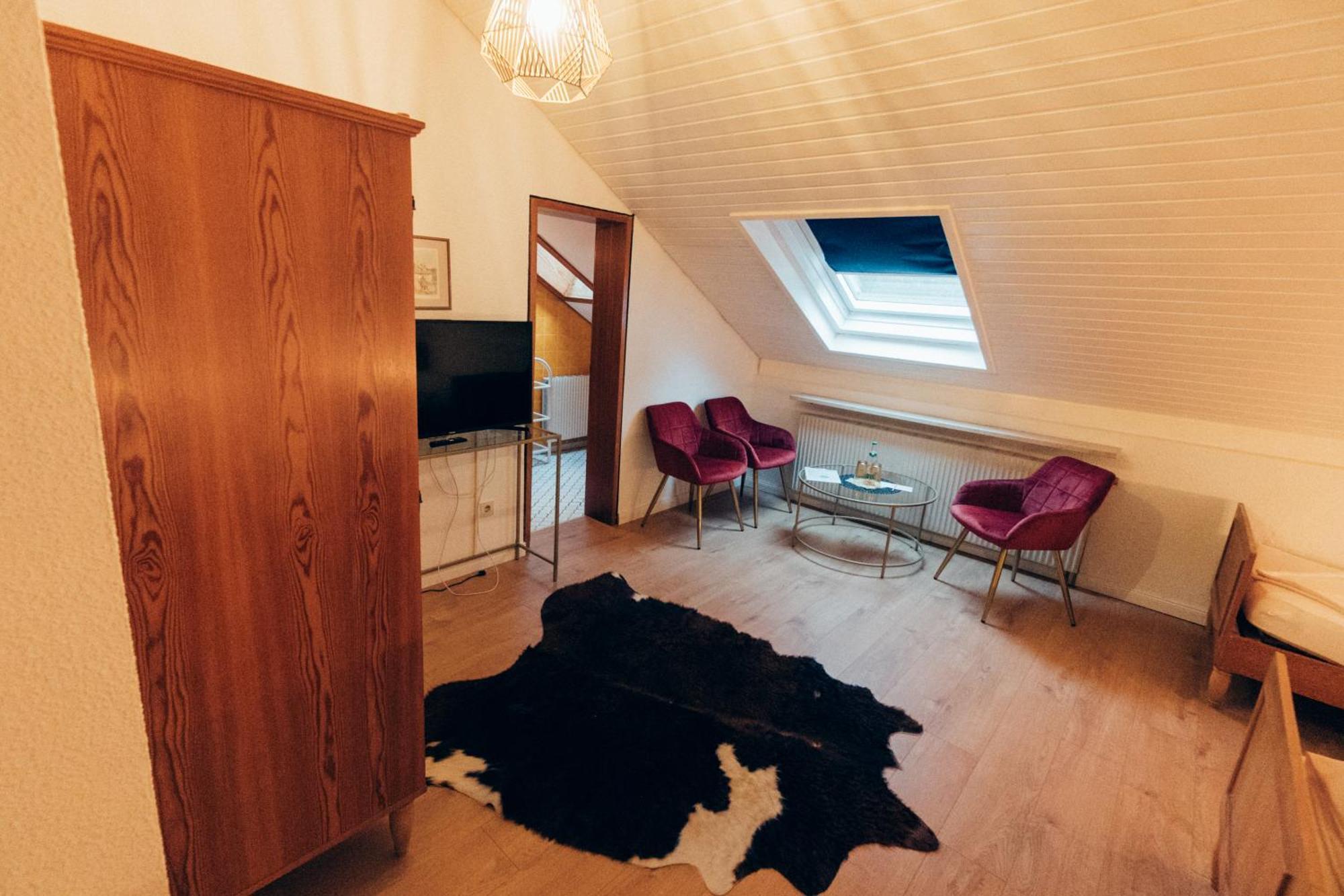 Gasthof Hotel Zur Post Egloffstein Exteriör bild