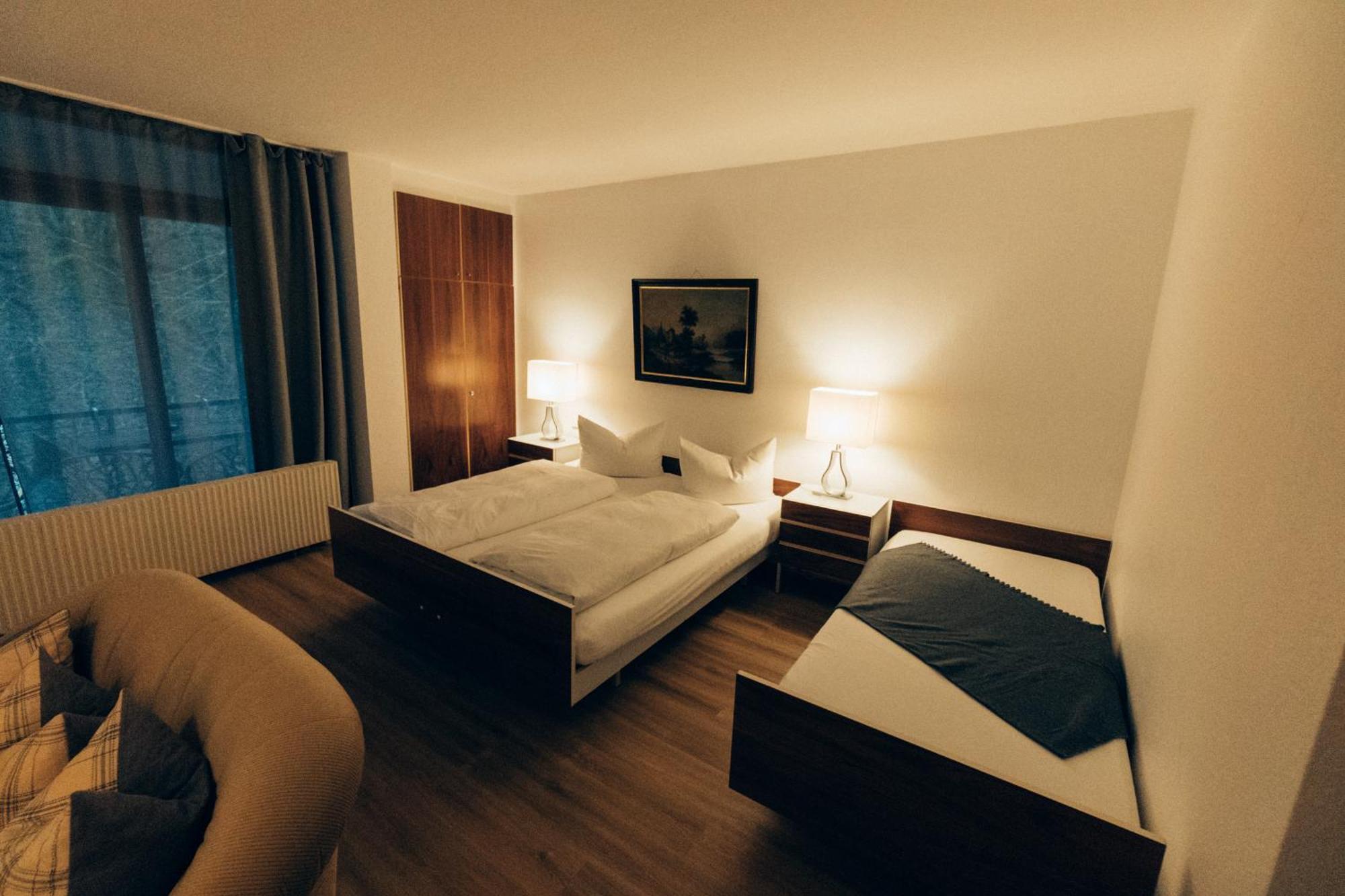 Gasthof Hotel Zur Post Egloffstein Exteriör bild